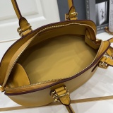 Balenciaga 2026 Classic Leather Shell Bag Handbag Crossbody Bag Size: 30 x 13 x 16 CM