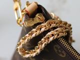 Louis Vuitton Classic Multipass Handbag Chain Crossbody Bag Size: 30 x 26 x 10 CM