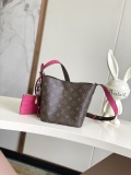 Louis Vuitton Classic All InBB Bucket Bag Crossbody Bag Size: 16x18x12 CM