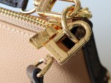 Louis Vuitton Fashion Multipass Handbag Tote Bag Size: 26 x 10 x 30 CM