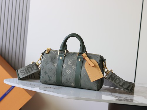 Louis Vuitton Keepall Bandoulière 25 Pillow Bag Handbag Shoulder Bag Size: 15 x 11 x 25 CM