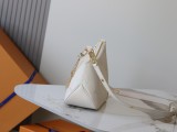 Louis Vuitton Classic Boulogne Cross Bag Size: 26 x 16 x 9.5 CM