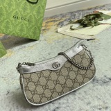 Gucci Classic Retro Mini Chain Underarm Bag Size: 19 x 10 x 3 CM
