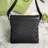 Gucci Classic Retro Postman Bag Crossbody Bag Size: 28 x 30 x 2 CM