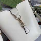 Gucci Classic Horseclip Bucket Bag Shoulder Bag Size: 20.5 x 18.5 x 12.5 CM