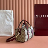 Gucci Retro GG Mini Boston Bag Crossbody Bag Size: 20 x 13 x 13 CM