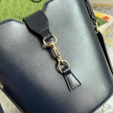 Gucci Classic Horseclip Bucket Bag Shoulder Bag Size: 20.5 x 18.5 x 12.5 CM