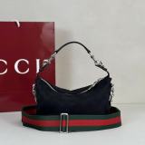 Gucci Fashion Versatile Commuter Crossbody Bag Shoulder Bag Size: 33 x 27 x 15 CM