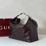 Gucci Fashion Versatile Commuter Crossbody Bag Shoulder Bag Size: 46 x 29 x 20.5 CM