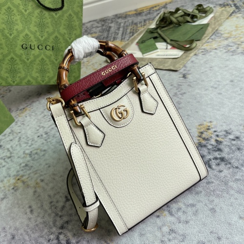 Gucci Fashion GG Bamboo Mini Tote Bag Crossbody Bag Size: 15.5 x 19.5 x 6 CM