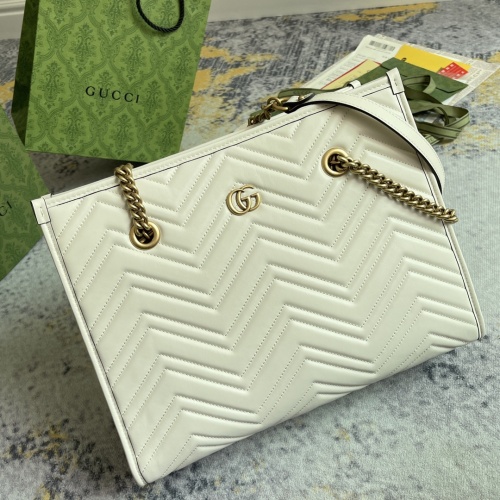 Gucci Vintage GG Chain Tote Bag Crossbody Bag Size: 34 x 28 x 12.5 CM