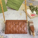 Gucci Classic GG Matelasse Chain Package Size: 26 x 17 x 8 CM