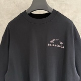 Balenciaga 26SS Fashion Bead Embroidered Logo Round Neck T-shirt Couple Casual Loose Short Sleeve