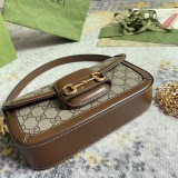 Gucci Classic Horseneck Buckle Saddle Bag Chain Cross Bag Size: 24x 13 x 5.5 CM