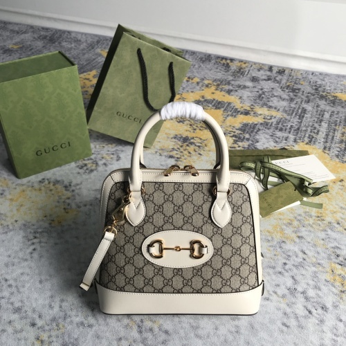 Gucci Classic Retro Horseneck Buckle Shell Bag Crossbody Bag Size: 25 x 24 x 9 CM