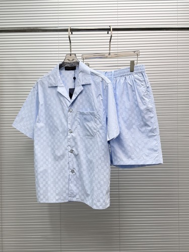 Louis Vuitton Fashion Versatile Chessboard Dark Pattern Jacquard Short Sleeve Shirt Shorts Set