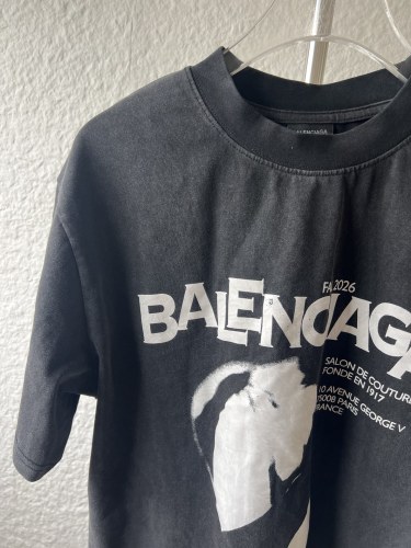 Balenciaga 26SS Fashion Portrait Letter Sunglasses Printed Water Washed T-shirt Couple Loose Casual Short Sleeve