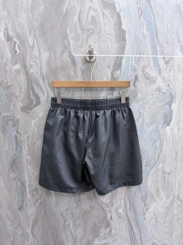 Louis Vuitton 26SS Fashion Full Logo Quick Drying Beach Pants Unisex Casual Versatile Shorts