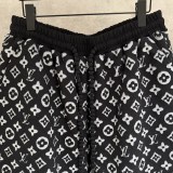 Louis Vuitton 26SS Couple Classic Versatile Full Logo Casual Shorts