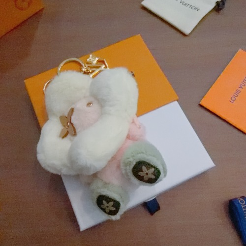Louis Vuitton Couple Fashion Versatile Sunflower Plush Doll Keychain Bag Pendant