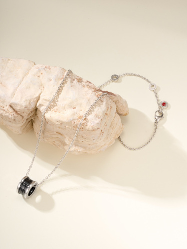 Bvlgari New Fashion Versatile Small Waist Necklace