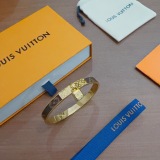 Louis Vuitton Couple Classic Fashion Versatile Bracelet