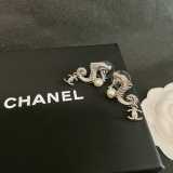Chanel New Fashion Versatile Seahorse Pearl CC Earrings