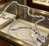 Gucci Couple Classic Retro Love Pendant Double G Necklace 60 CM