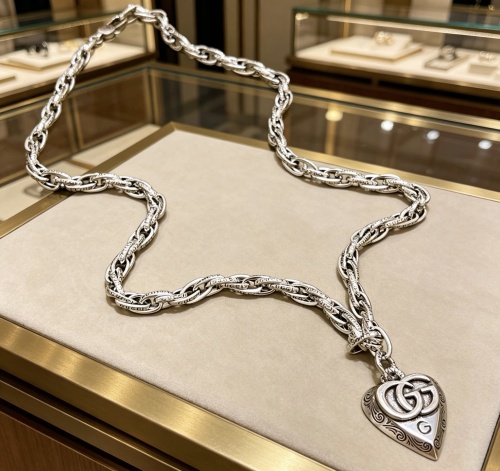 Gucci Couple Classic Retro Love Pendant Double G Necklace 60 CM