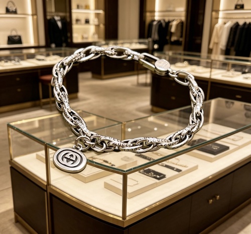 Gucci Couple Classic Retro Double G Interlocking Pendant Bracelet