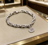 Gucci Couple Classic Retro Double G Interlocking Pendant Bracelet
