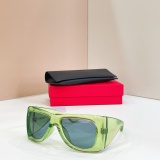 Yves Saint Laurent Fashion Retro Square Sunglasses Glasses Size: 63-20-130