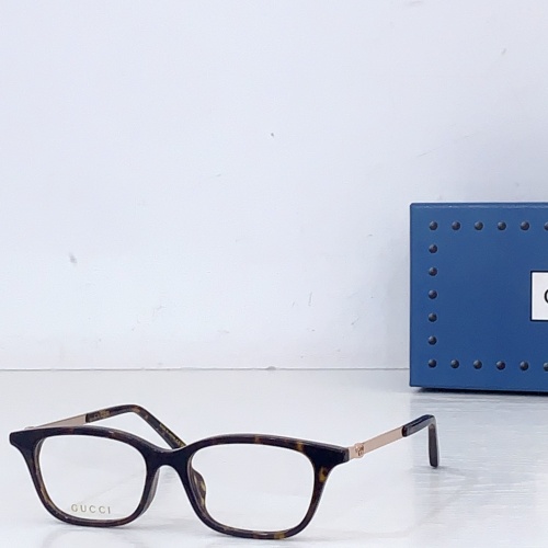 Gucci Fashion Versatile Box shaped Glasses Size: 52-16-145