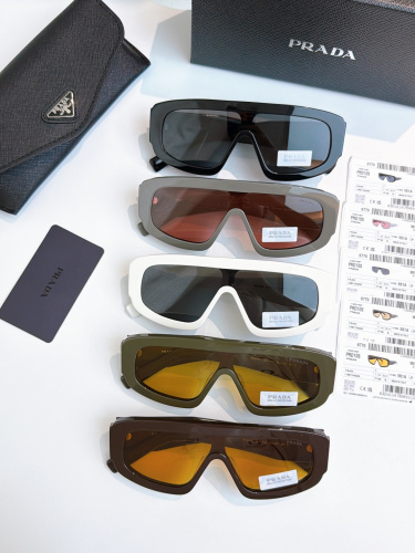 Prada Fashion Square Sunglasses Glasses Size: 124-145