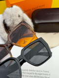 Louis Vuitton Fashion Square Frame Sunglasses Glasses