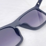Prada Fashion Versatile Square Frame Sunglasses Glasses Size: 56-18-145
