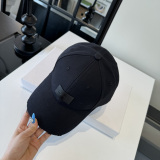 Loewe Couple Versatile Leather Logo Sunshade Duck Tongue Hat Baseball Hat 57CM