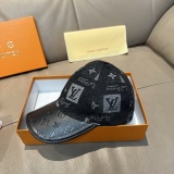 Louis Vuitton Classic Leather Cowboy Duck Tongue Hat Couple Versatile Baseball Hat 56CM
