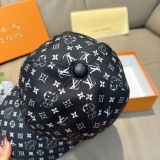 Louis Vuitton Classic Full Logo Duck Tongue Hat Couple Versatile Baseball Hat 56CM