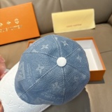 Louis Vuitton Classic Leather Cowboy Duck Tongue Hat Couple Versatile Baseball Hat 56CM