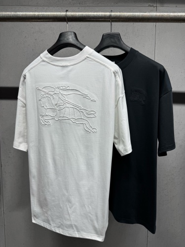 Burberry 26SS Classic Embroidered War Horse T-shirt Unisex Loose Casual Short Sleeve