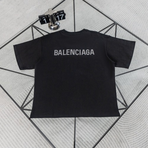 Balenciaga 26SS Classic Hot Diamond Logo Round Neck T-shirt Unisex Casual Loose Short Sleeve