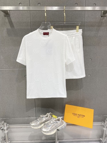 Gucci 26SS Couple Fashion Full Logo Round Neck Casual Short Sleeve Set
