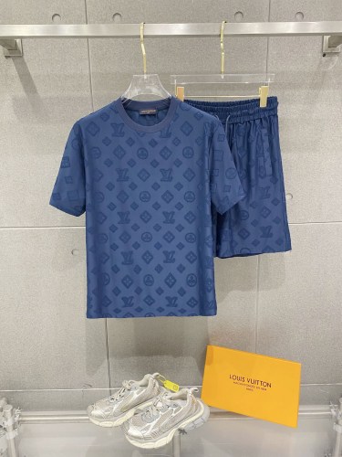 Louis Vuitton 26SS Couple Fashion Full Logo Round Neck Casual Short Sleeve Set