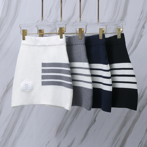 Thom Browne Women's Classic Four Bar Knitted Short Skirt Versatile Hip Wrap Skirt