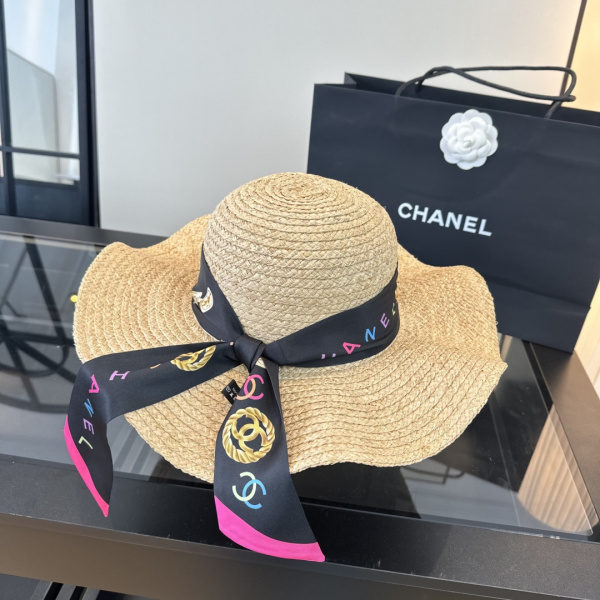 Chanel Women's Fashion Straw Hat Versatile Wave Edge Sunshade Hat 57 CM