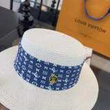Louis Vuitton Fashion Logo Flat Top Hat Versatile Sunshade Hat 57 CM