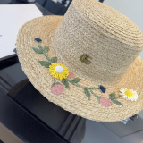 Gucci Fashion 3D Flower Lafite Grass Hat Versatile Sunshade Hat 57 CM
