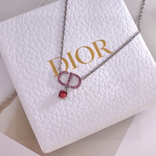 Dior Fashion Versatile Diamond Set CD Necklace