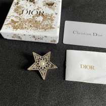 Dior Classic Fashion Versatile Star Brooch Dior Classic Fashion Versatile Star Brooch